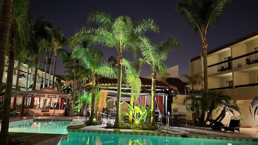 Atrium Hotel Orange County Irvine Eksteriør billede