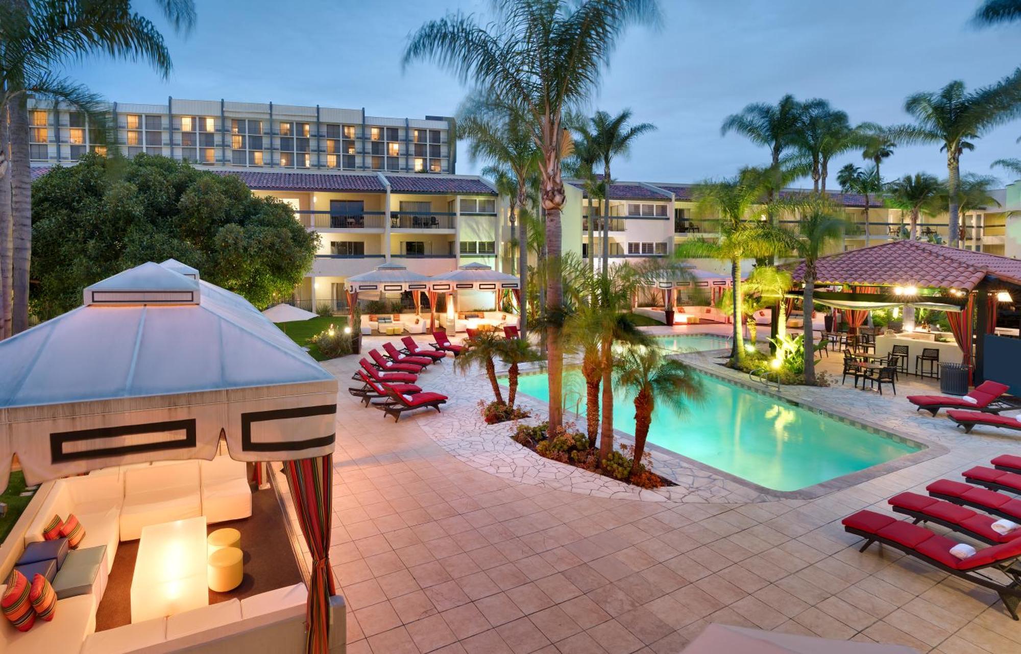 Atrium Hotel Orange County Irvine Eksteriør billede