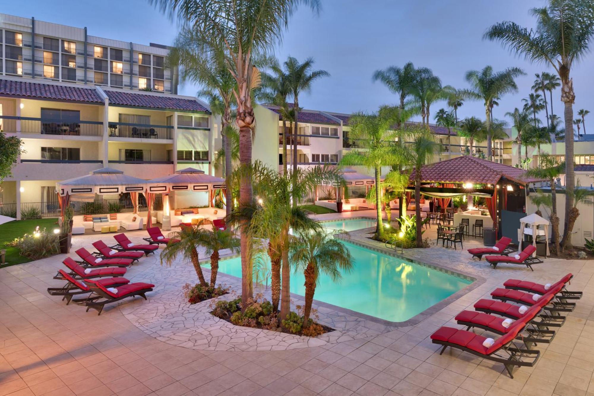 Atrium Hotel Orange County Irvine Eksteriør billede